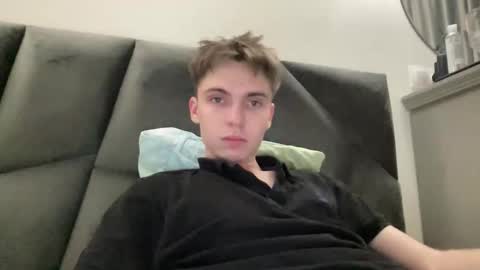 Luis online show from January 9, 3:12 am