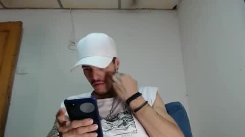 Luis AS online show from November 7, 2:19 pm