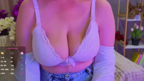 Luisa Rosee online show from July 7, 9:19 pm