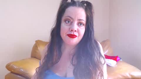 Cassie online show from January 17, 11:08 am