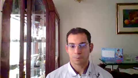 Luis online show from March 13, 8:45 pm