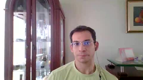 Luis online show from March 25, 3:52 pm