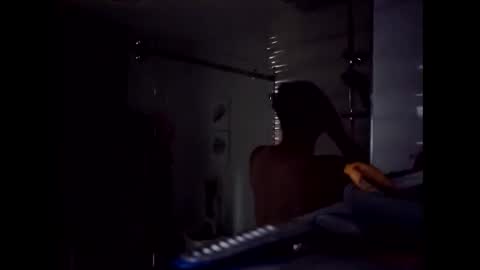 Snapshot of luisgspotdetector chatting on October 20, 11:26 am luisgspotdetector online show from October 20, 11:26 am