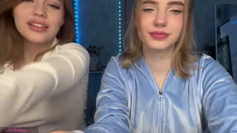 Lizzy online show from October 15, 10:49 am