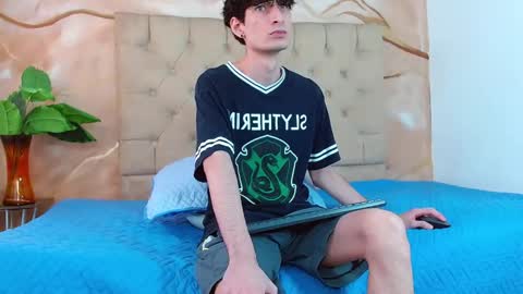 luke_carter online show from April 17, 1:13 pm