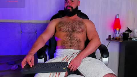 luke diaz7 online show from April 8, 2:31 pm