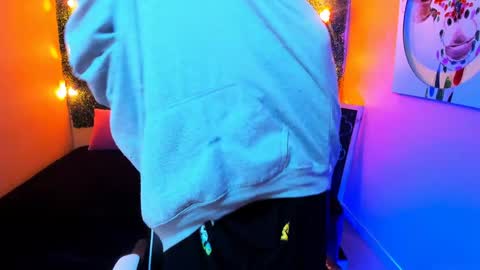 Luke online show from January 13, 8:15 pm