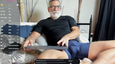 Luke Crews online show from April 21, 6:04 pm