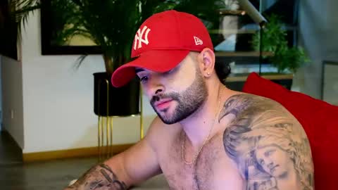 Lukhas f4f online show from April 22, 2:52 am