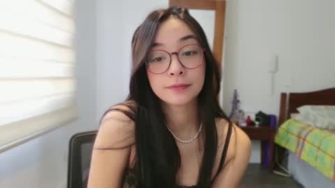 Luli online show from June 1, 1:23 pm