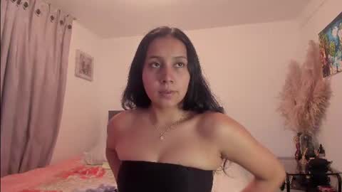lulu10541697 online show from June 12, 1:15 am