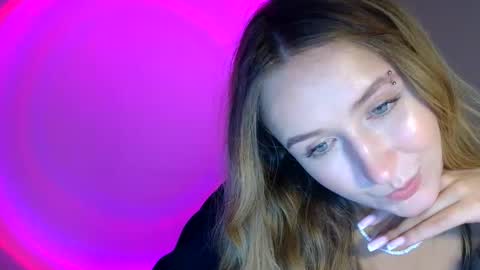 Lulu Baby18 online show from September 10, 7:59 pm