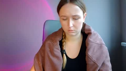 Lulu Baby18 online show from December 19, 12:33 pm