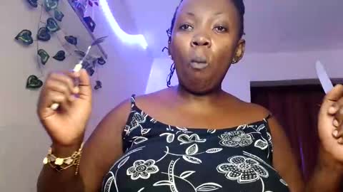 lulu_sparks1 online show from November 9, 12:52 pm