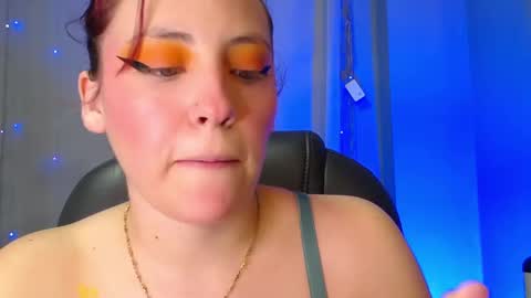 lulu online show from November 11, 7:38 pm