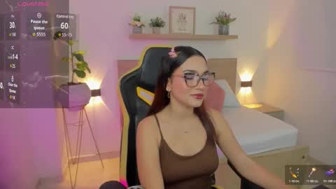 L U M A online show from November 20, 3:05 am