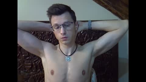 Andrew independent model 2000-0000 CET daily online show from December 17, 8:26 pm