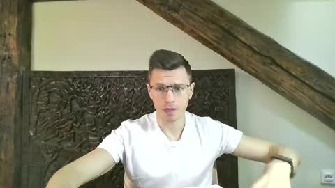 Andrew independent model 2000-0000 CET daily online show from May 16, 2:05 pm
