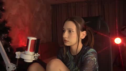 Amelia online show from December 14, 1:34 am