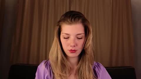 Wendy online show from March 19, 6:13 pm