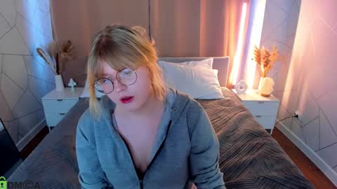 luna online show from February 28, 2:04 am