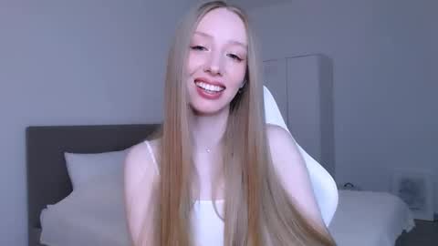 Luna online show from March 30, 9:04 pm