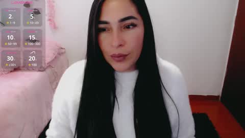 Snapshot of luna_lgomez chatting on March 4, 10:02 am luna online show from March 4, 10:02 am