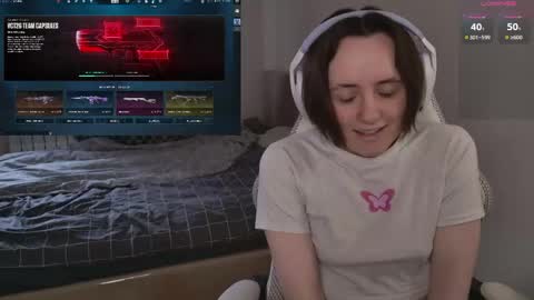 luna_loveeee online show from April 14, 5:11 am