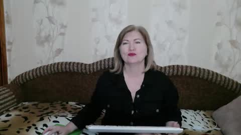 luna_lure11 online show from January 8, 6:36 pm