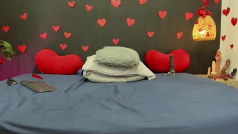 Luna online show from February 21, 9:29 pm