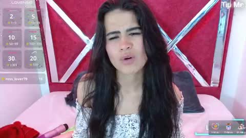 luna_starr69 online show from September 11, 7:37 pm