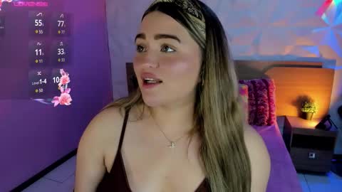 Snapshot of luna_volk chatting on September 16, 8:34 pm Luna online show from September 16, 8:34 pm