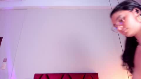 Luna Aspen online show from March 11, 7:06 pm