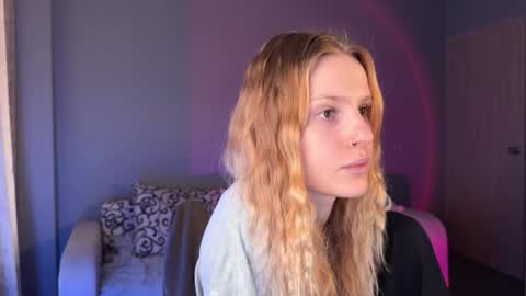 Britney online show from September 30, 8:03 am