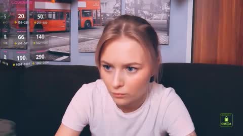 Luna online show from November 9, 3:37 pm