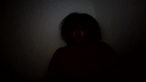 lunamoth00 online show from February 13, 7:50 pm