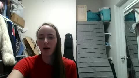 lunapixie2020 online show from May 18, 3:16 am