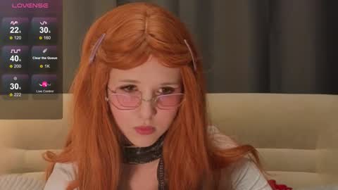 Snapshot of lunar_x chatting on October 18, 7:07 pm lunar_x online show from October 18, 7:07 pm