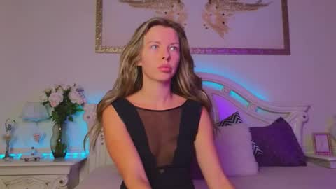 Luna Rishi online show from September 24, 11:50 am