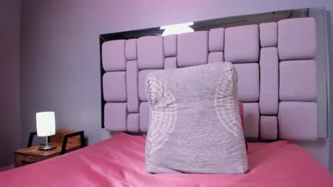 lunarogue_ online show from March 4, 11:35 pm