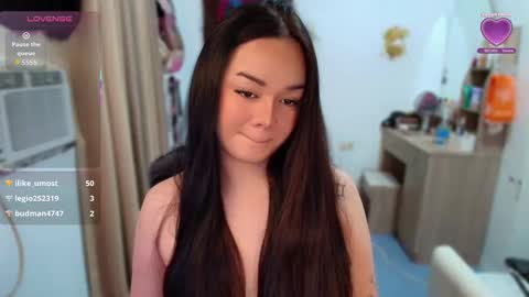 luna33 online show from December 20, 5:14 am