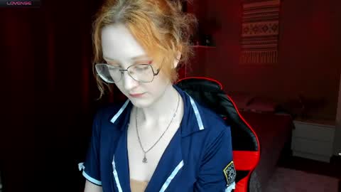 lunaterry online show from June 4, 7:47 am