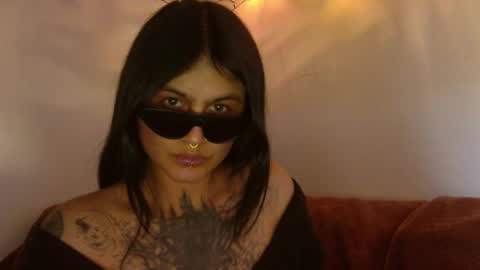 Luna online show from February 1, 10:02 pm