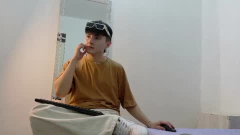 lunaydream online show from July 16, 1:03 pm