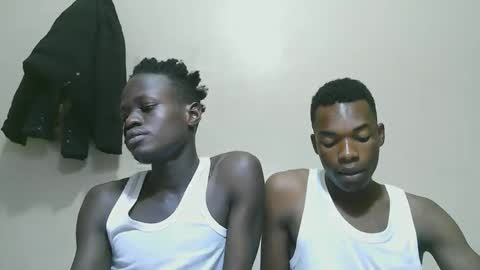 luoislove online show from November 16, 3:47 pm