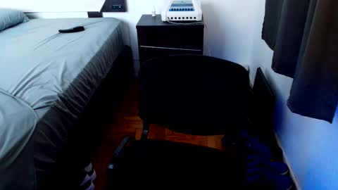 Lucas online show from December 5, 10:51 pm