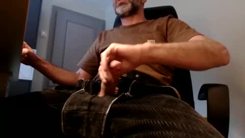 Snapshot of lure4beef chatting on February 8, 4:04 pm lure4beef online show from February 8, 4:04 pm