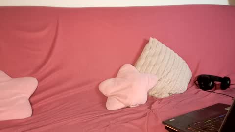 Luros Modasy online show from March 3, 3:54 pm