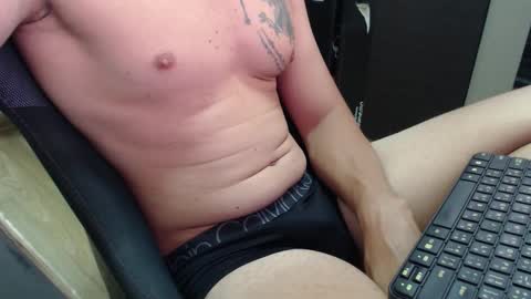 lushboy90 online show from March 14, 10:41 am