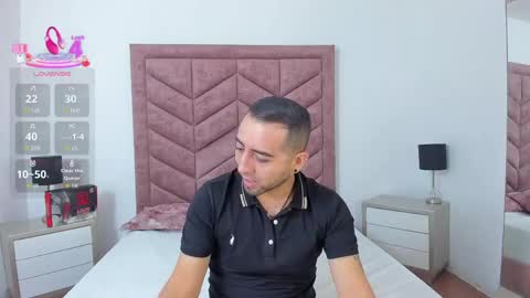 Lushian And Luna online show from May 12, 4:38 pm